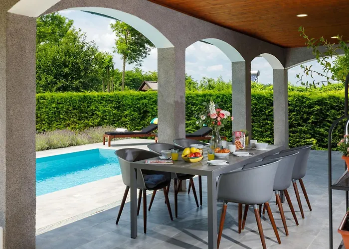 Villa Aschbacher By Interhome Balatonszárszó